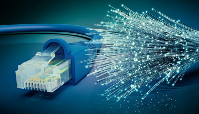 INTERNET BY OPTICAL FIBER